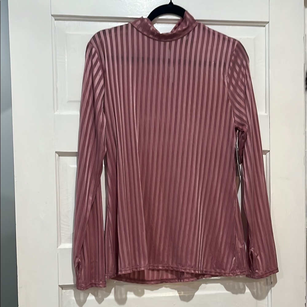 Project RUNWAY Pink Ribbed Long Sleeve Blouse